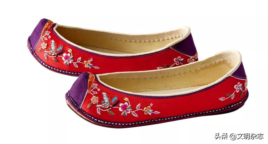 一衣带水韩国,一衣带水中的一衣指什么