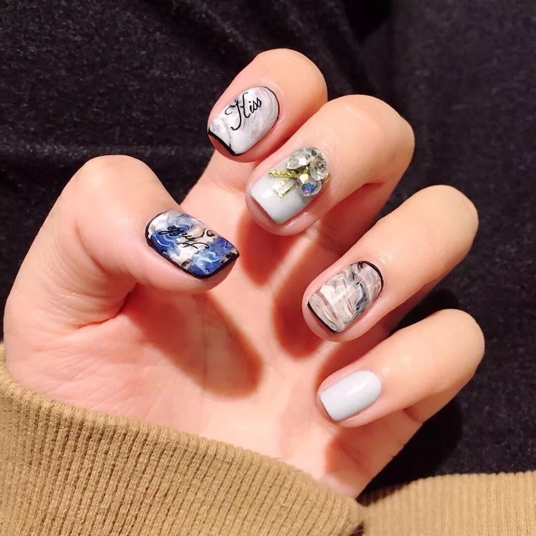 包边拼色美甲做法,美甲包边教程完整版