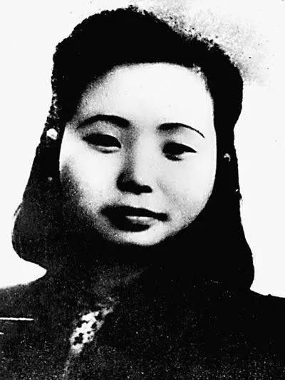 中国坚强不屈的女英烈影片,为共和国牺牲的革命女英烈