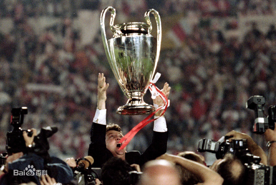 范加尔22年世界杯,范加尔荷兰5-1西班牙