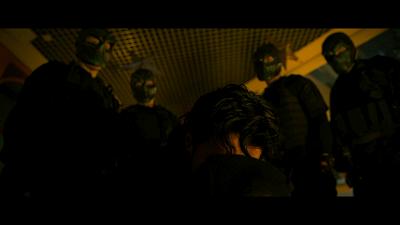 从头打到结尾的国产电影,从头炸到尾的节奏