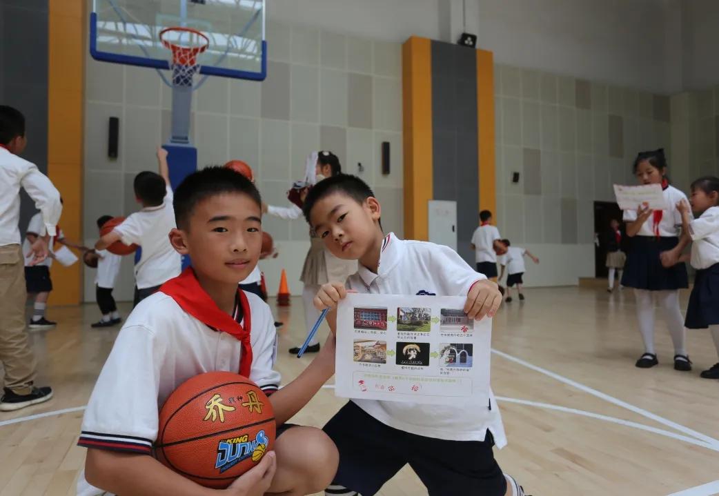 天府新区华阳小学：校园那么美，萌娃来打卡