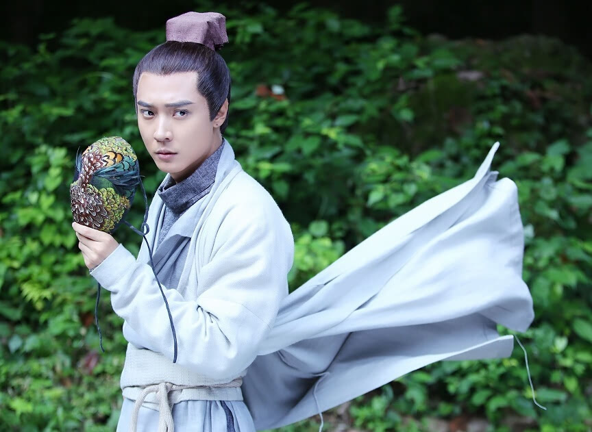 花千骨爱过东方彧卿,花千骨东方彧卿吻千骨