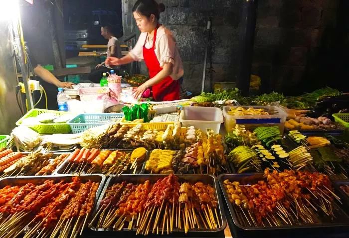 重庆各个区域好耍好吃的推荐,重庆哪有好吃好玩的地方