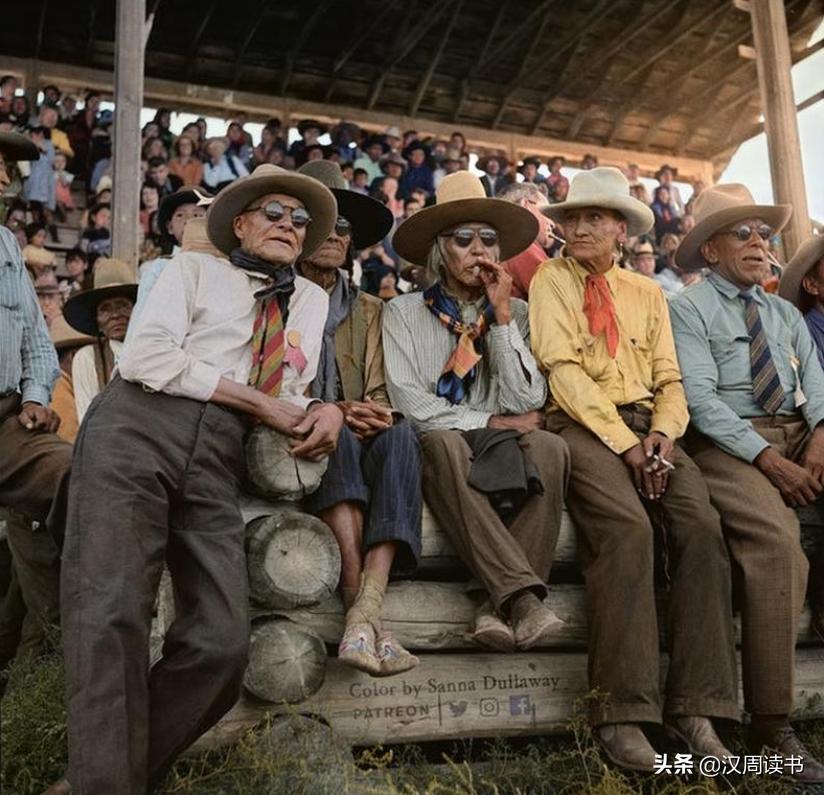 玛丽莲梦露粉红色裙子,老照片1950年代的玛丽莲梦露