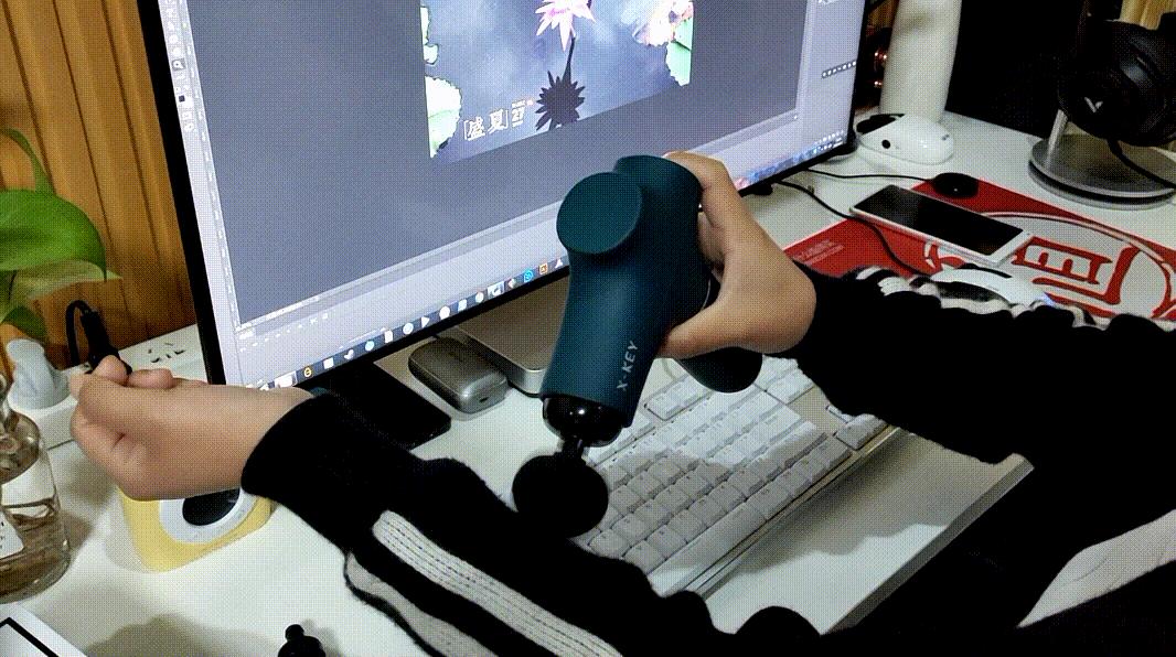 专业级筋膜枪按摩器肌肉放松,放松肌肉筋膜枪真实测评