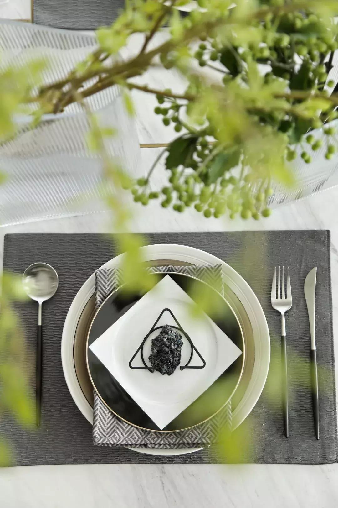 大树装饰成都口碑,成都大树装饰价格