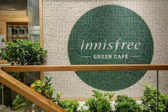 “跨界”这词是近年来不断的话题，连Dior也要开始卖咖啡了？