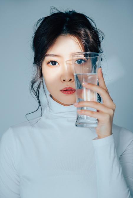 摄影技巧：零基础用ps给照片画“彩妆”