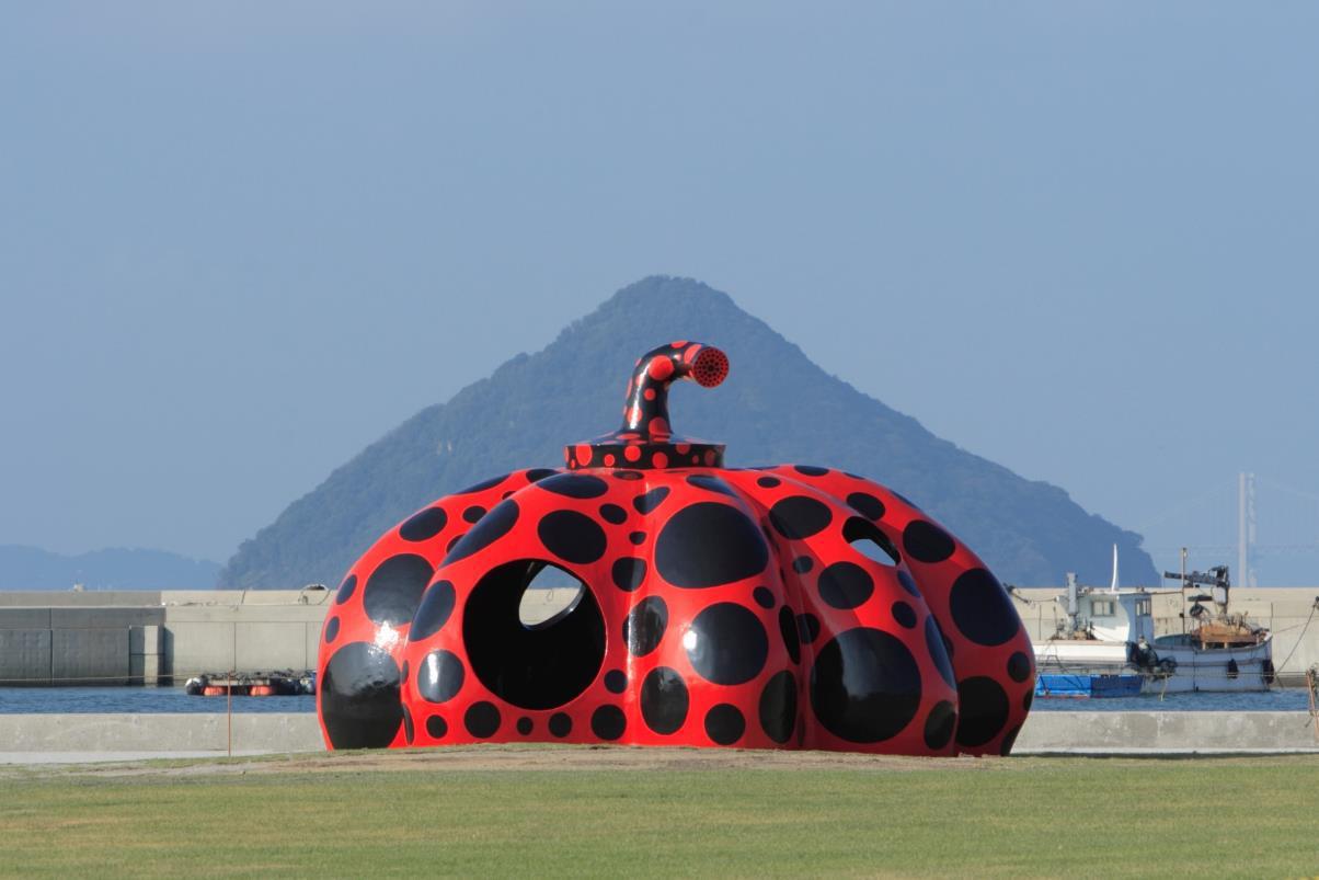 直岛:被垃圾摧毁的荒岛如何变身艺术殿堂