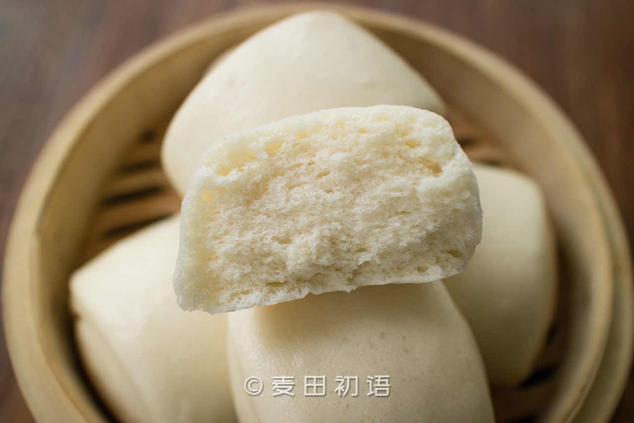 香味十足的奶香馒头，超级松软有弹性，不坑洼不缩皱的秘密都在这