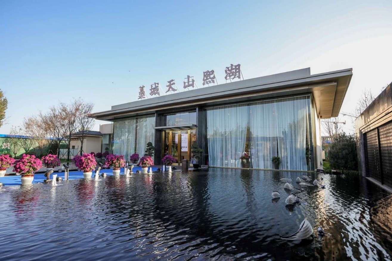 光荣与梦想解读,光荣与梦想的主题思想