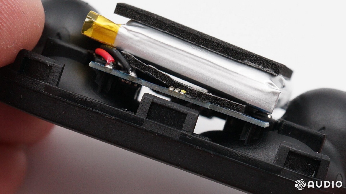 qcyt4钃濈墮鑰虫満鎷嗚В,qcy钃濈墮鑰虫満t13娴嬭瘎鎷嗚В