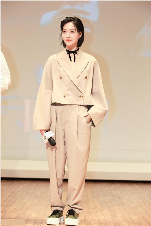 如何选择夏季装饰项链 (夏季百搭项链)