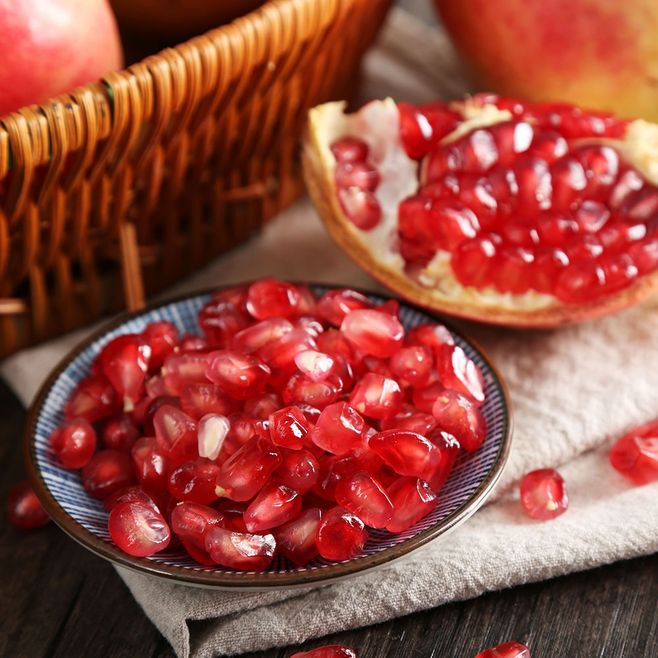 颗颗饱满粒粒爆汁突尼斯软籽石榴,正宗四川软籽突尼斯石榴不吐籽