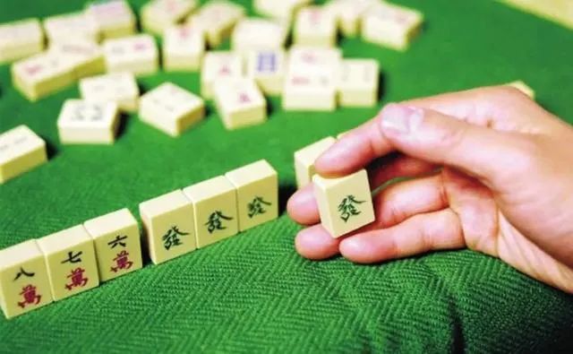 麻雀扑克玩法,麻雀纸牌玩法老式