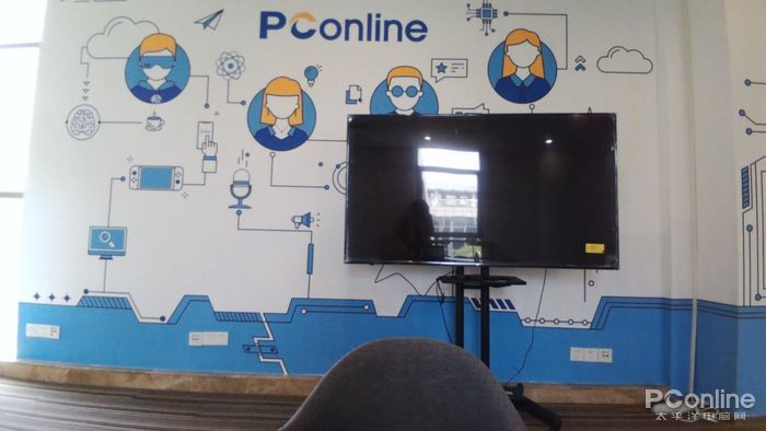 电脑自带摄像头太偏,电脑自带的摄像头效果怎么样