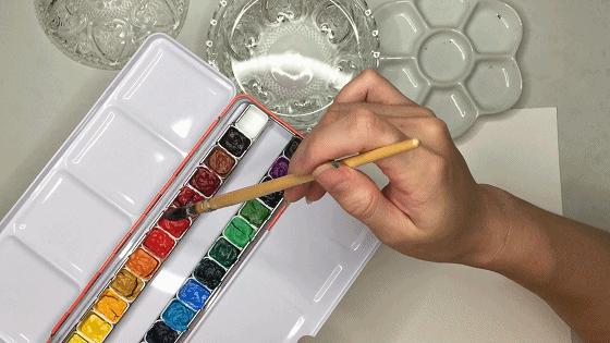 水彩颜料怎么装到铁盒,水彩颜料管装怎么画渐变
