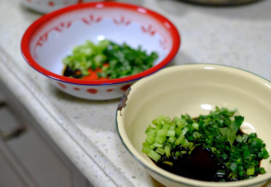 川菜大师教的葱香牛肉面，香辣过瘾，比麻辣小面更好吃