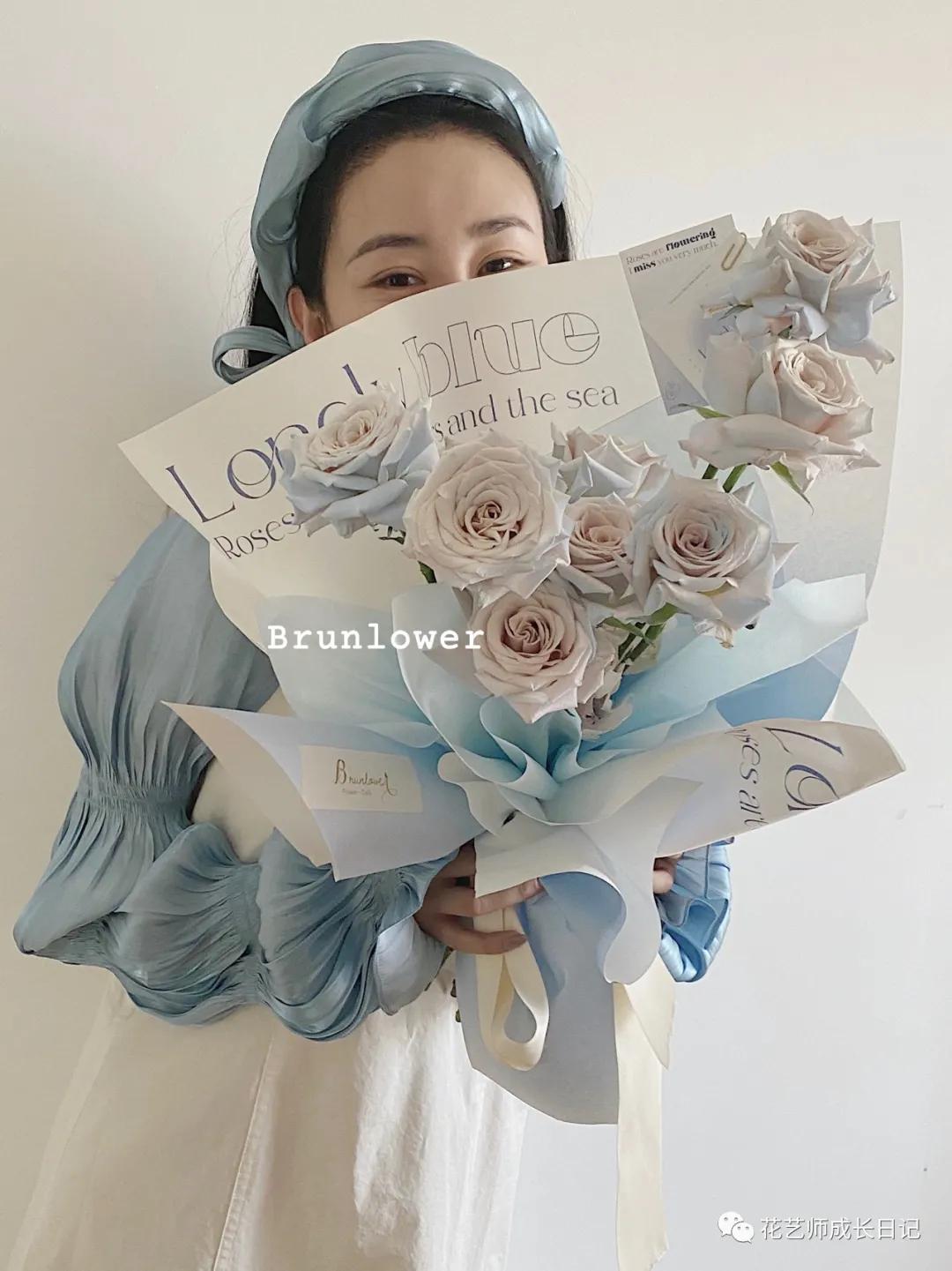 节日特辑vol.3|520碎冰蓝玫瑰花束，再来一波