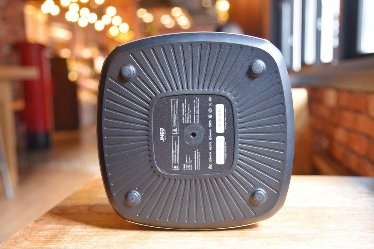 让人眼前一亮的高科技产品,坚果x3投影的测评