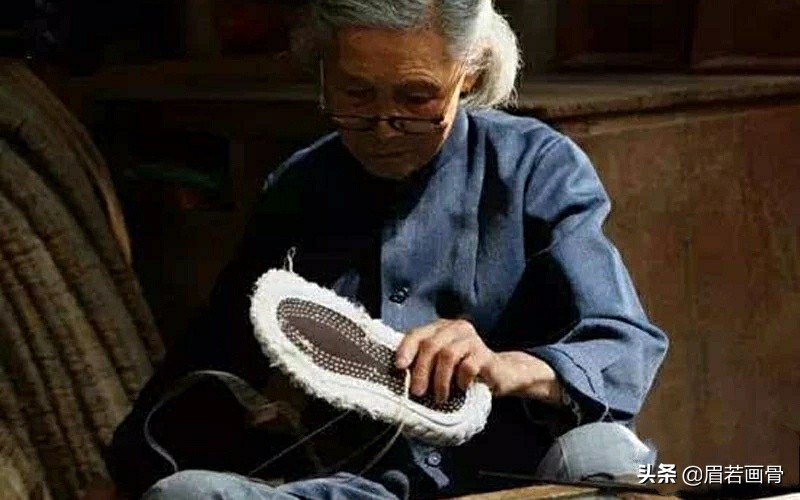 七八十年代的煤油灯场景,七八十年代的油灯