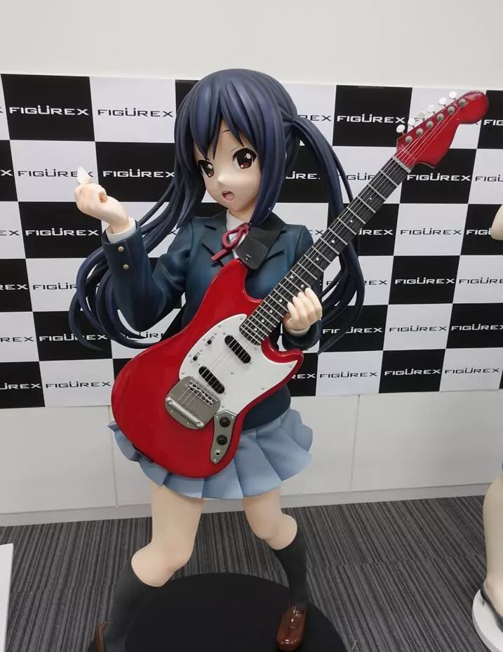 多名等身大“老婆”手办，现身宅男圣地，阿宅：我全都要！