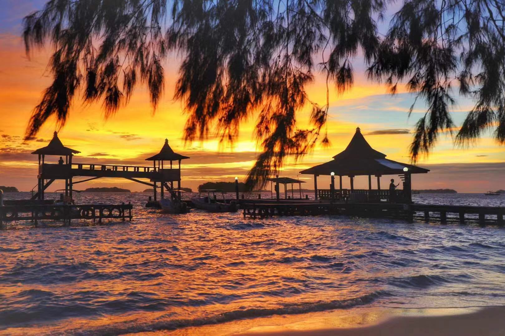 印度尼西亚举世闻名的旅游岛屿,印度尼西亚值得去的小岛