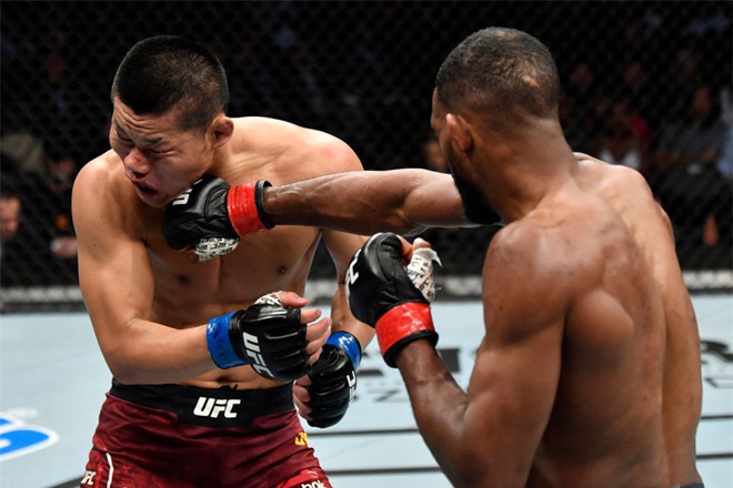 ufc为中国而战,ufc为轻重量级尊严而战