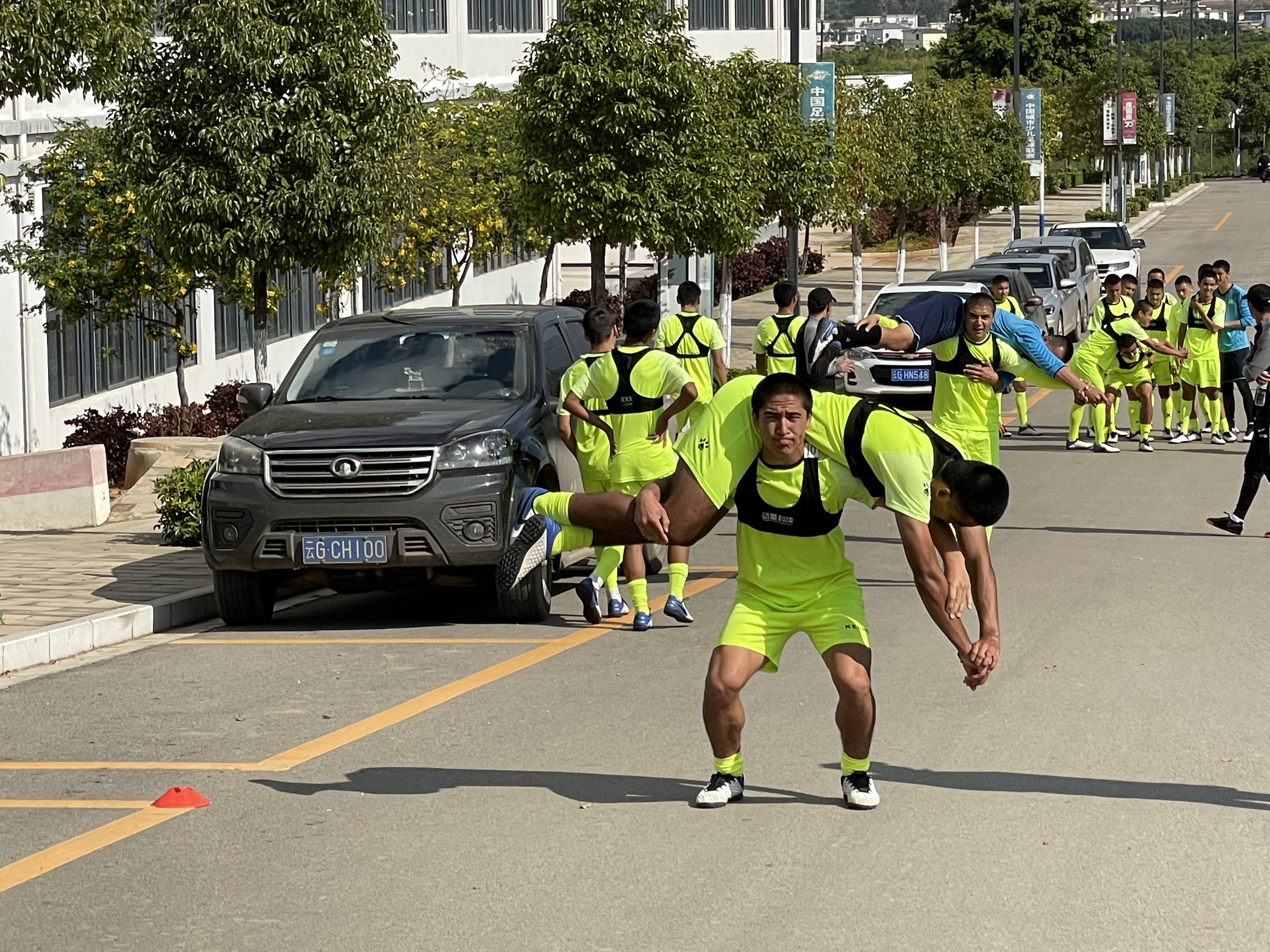 细节!心态!严谨!全运会U18资格赛首轮*疆新**7比0大胜背后的故事