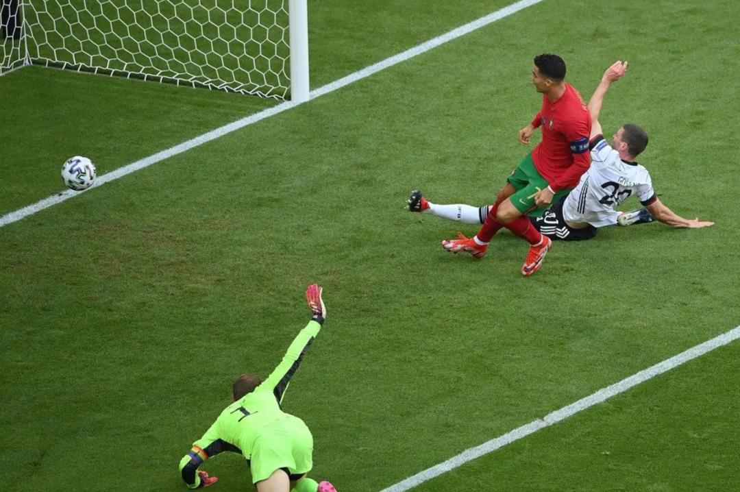 足球未来十年,足球从辉煌到低谷