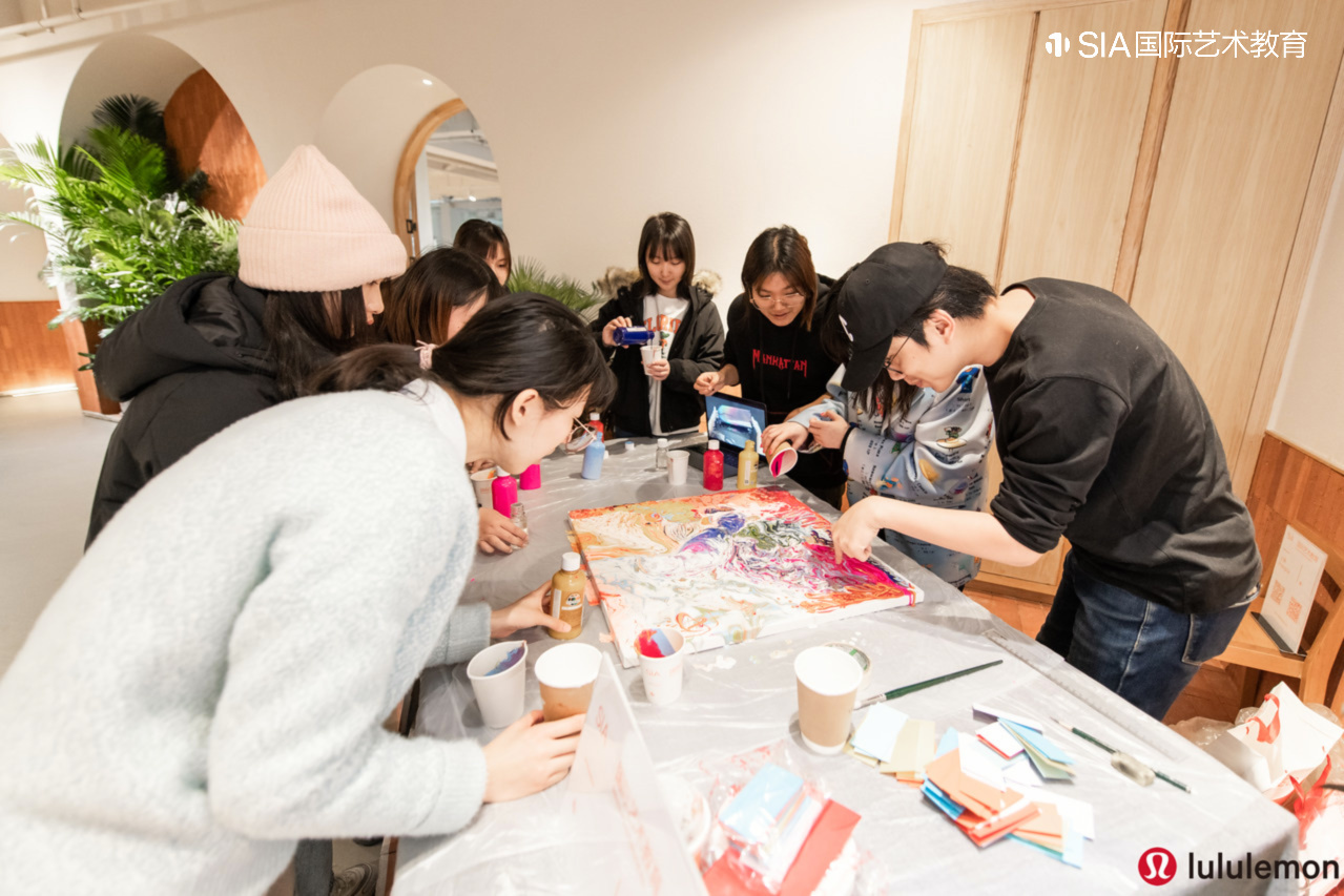 SIA速递|年薪多少万才能实现lululemon自由？