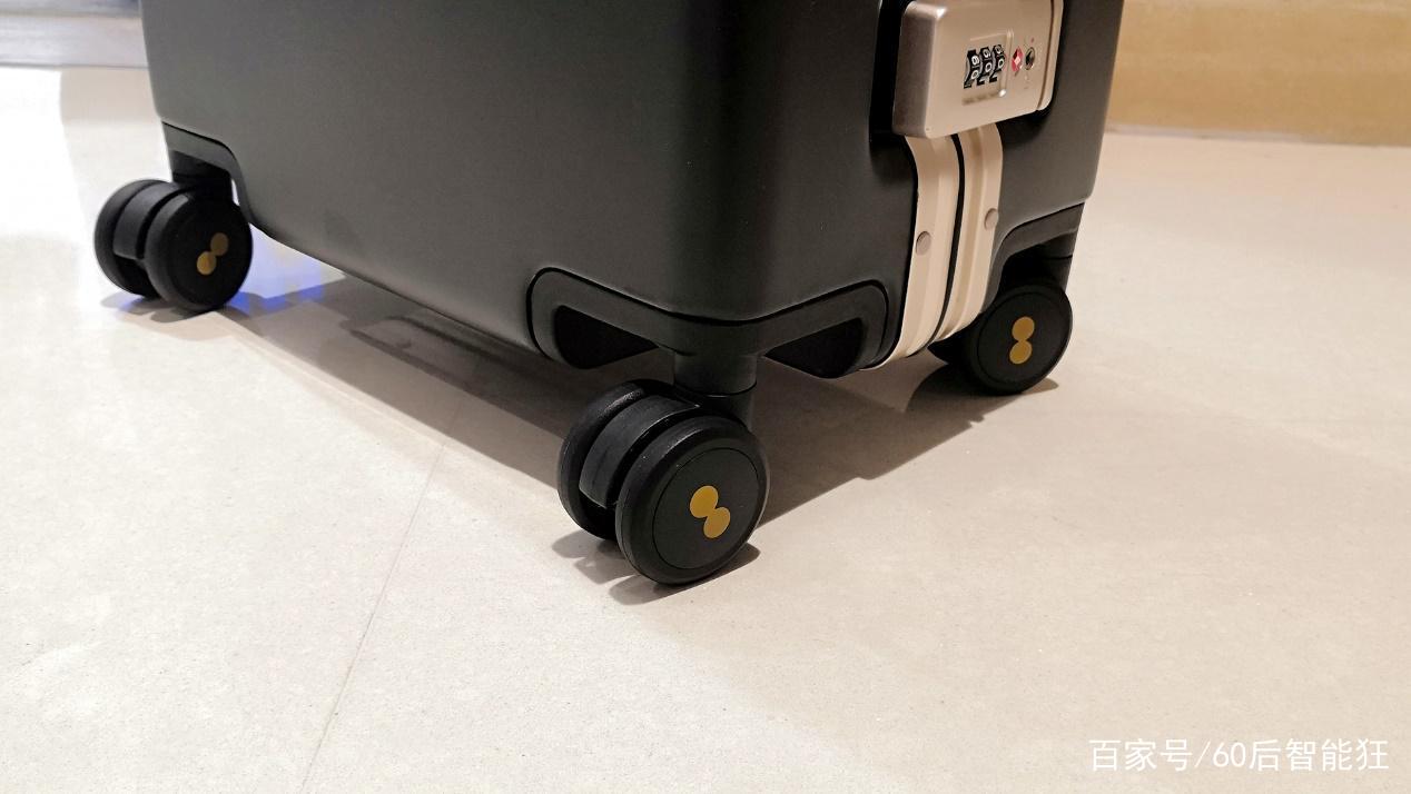 行李箱推荐地平线8号,地平线8号行李箱价格