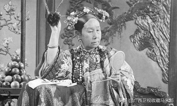 清宫皇妃为什么要戴指套,清宫为什么戴指甲套