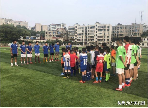 武汉体育学院短跑青训,武汉体育学院附属足球学校