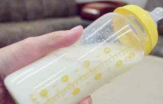 奶粉冲奶的方法和注意事项,新手爸妈冲奶粉常见误区