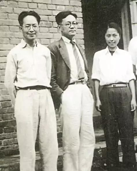 蒋勋讲沈从文的边城,蒋勋我偏爱柳永完整版