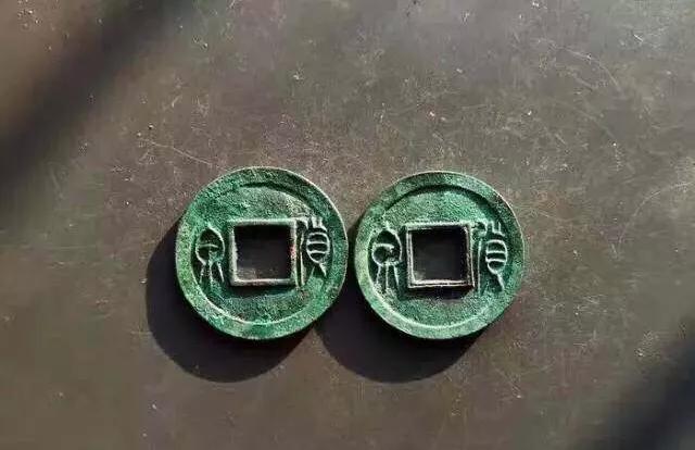 认识鉴定古钱币其实并不难！收藏是一种乐趣，是一种修为！