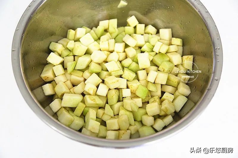 怎么做肉馅大包子汤汁多,带汤汁的肉馅大包子