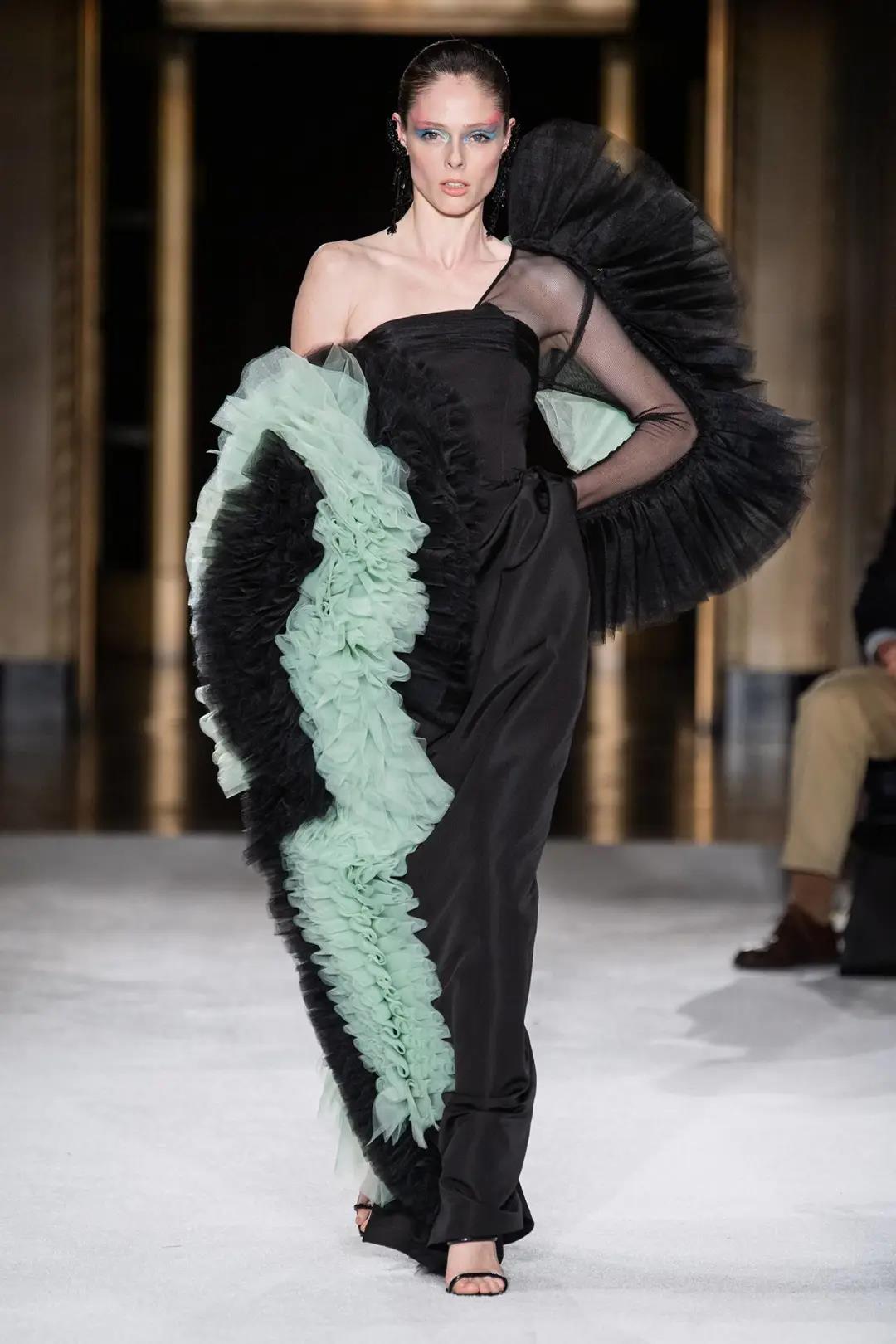 前方引起的极度舒适,前方画面引起极度舒适