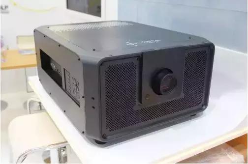 电影放映机是如何工作的,电影放映机使用视频