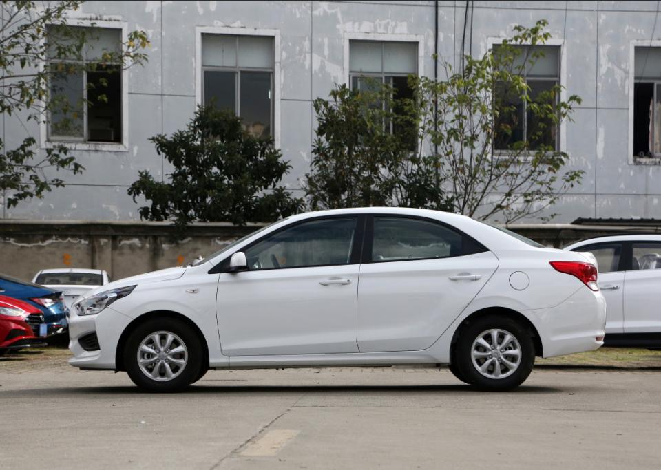 现代瑞纳全新款,现代瑞纳全款最低