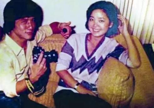 成龙退出林凤娇全资持股公司,成龙退出林凤娇全资持股公司了吗