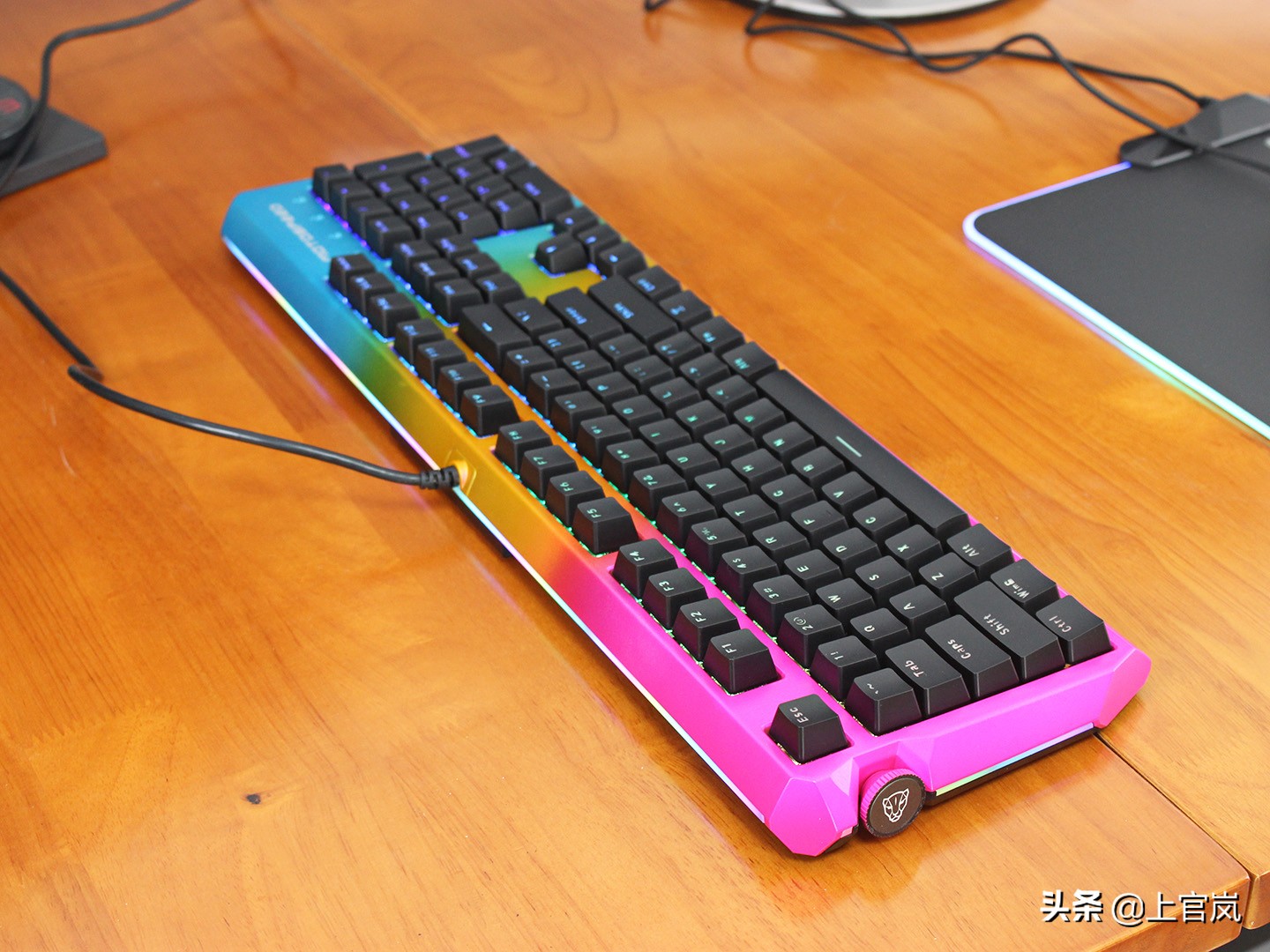 摩豹ck80机械键盘功能介绍,摩豹ck80机械键盘怎么样