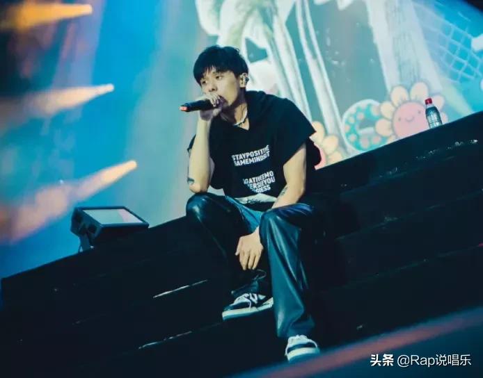 艾福杰尼现场版sorry,艾福杰尼被diss