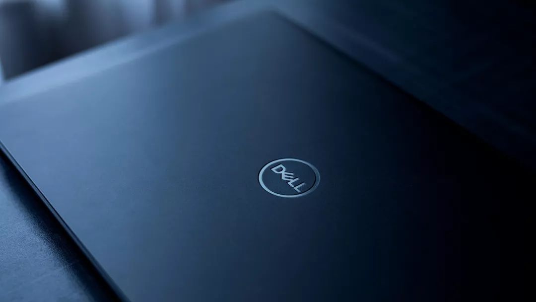 戴尔新灵越70007501-r1745,戴尔灵越7000最高配参数