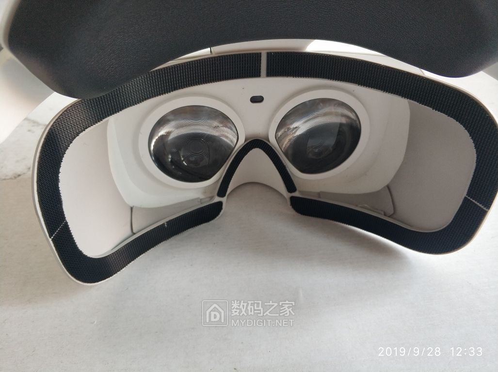 最后之作！被宣告死亡的DaydreamVR及联想MR头显一体机拆解一览