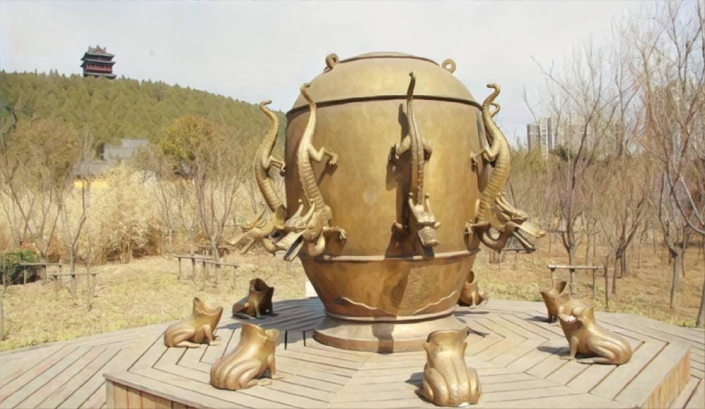 张衡发明的地动仪真实存在吗图片,张衡复原地动仪