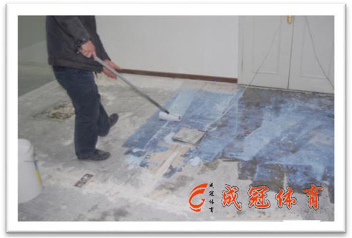 医院pvc地板胶怎么铺,幼儿园办公室地板胶怎么铺