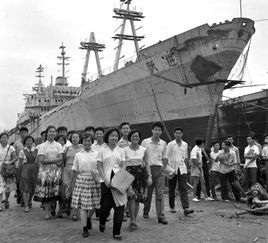 中国首艘万吨巨轮沉没之谜,中国第一艘跃进万吨巨轮原型